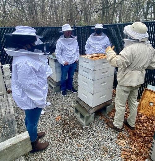 bee class that takes place at Rhode island college